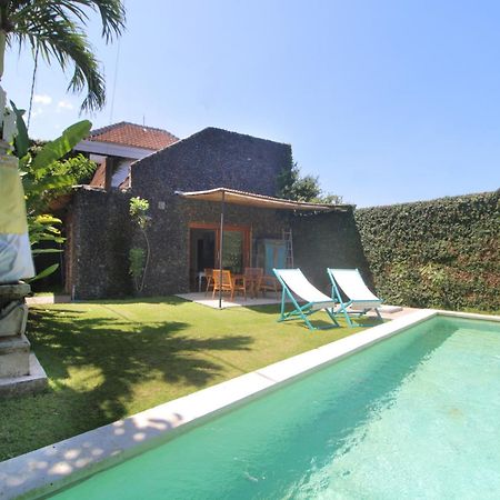 The Apartments Canggu Esterno foto