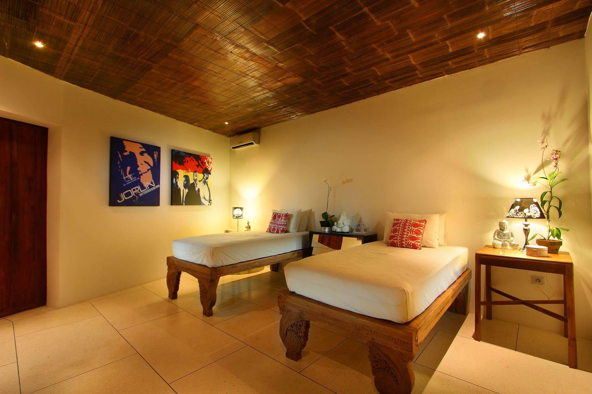 The Apartments Canggu Esterno foto