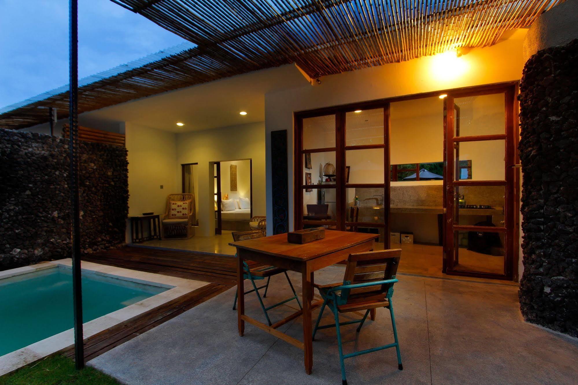 The Apartments Canggu Esterno foto