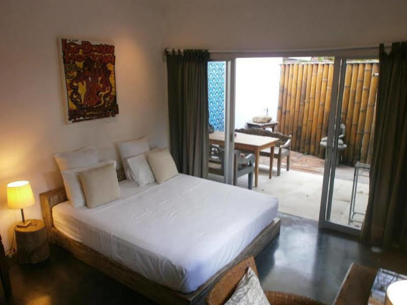 The Apartments Canggu Esterno foto